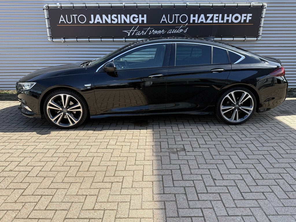 Opel Insignia Grand Sport 1.6 Turbo 200pk! Innovation Opc Li, 730 kg, Gebruikt, 4 cilinders, Parkeerassistent