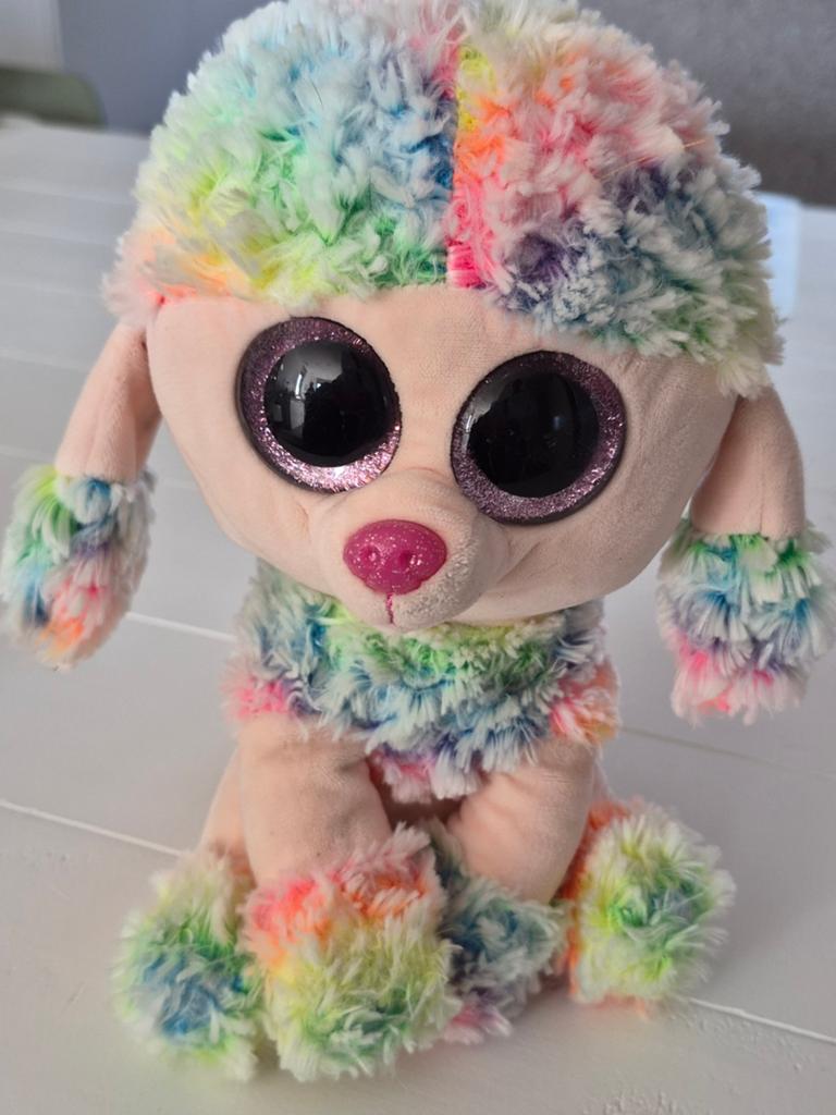 Leuke knuffels: Giraf, Angel (Stitch) en Poedel, Giraf, Disney, Ophalen of Verzenden, Middelgroot (20 tot 80 cm)