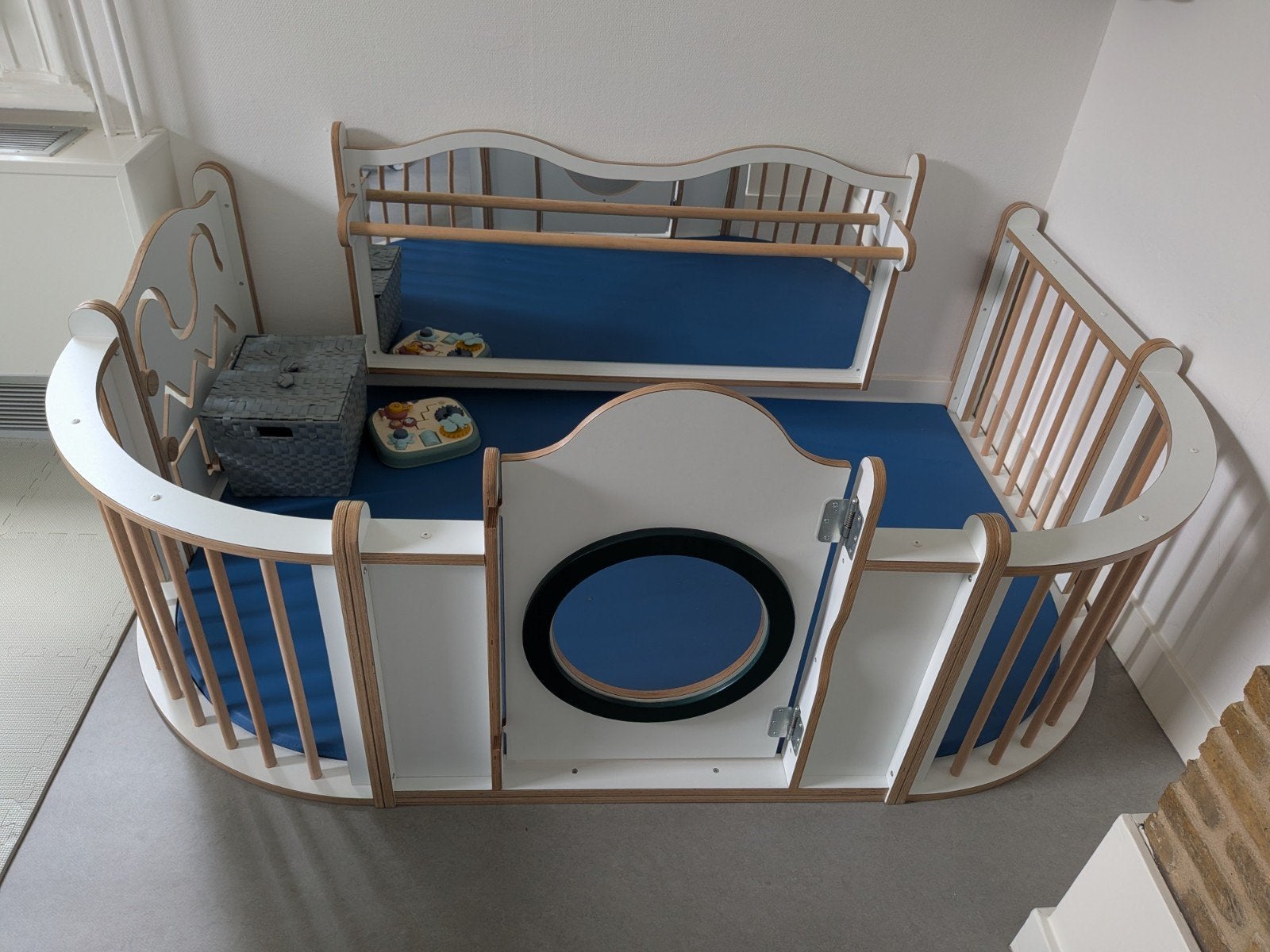 Grote grondbox van Castilo/ kinderopvang, Ophalen, Nieuw, Rechthoekig