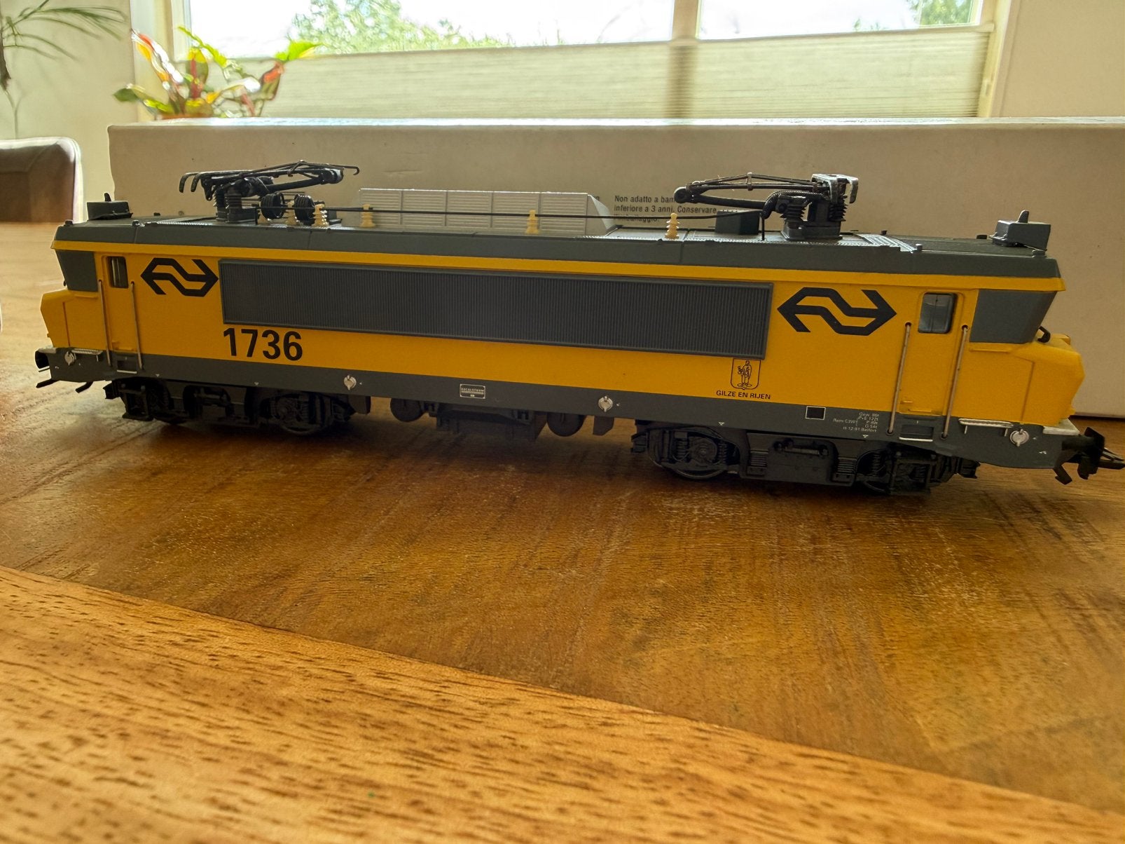 Marklin 3326 NS 1736 Gilze en rijen  Digitaal Elok in Ovp, Wisselstroom, Locomotief, Ophalen of Verzenden, Märklin