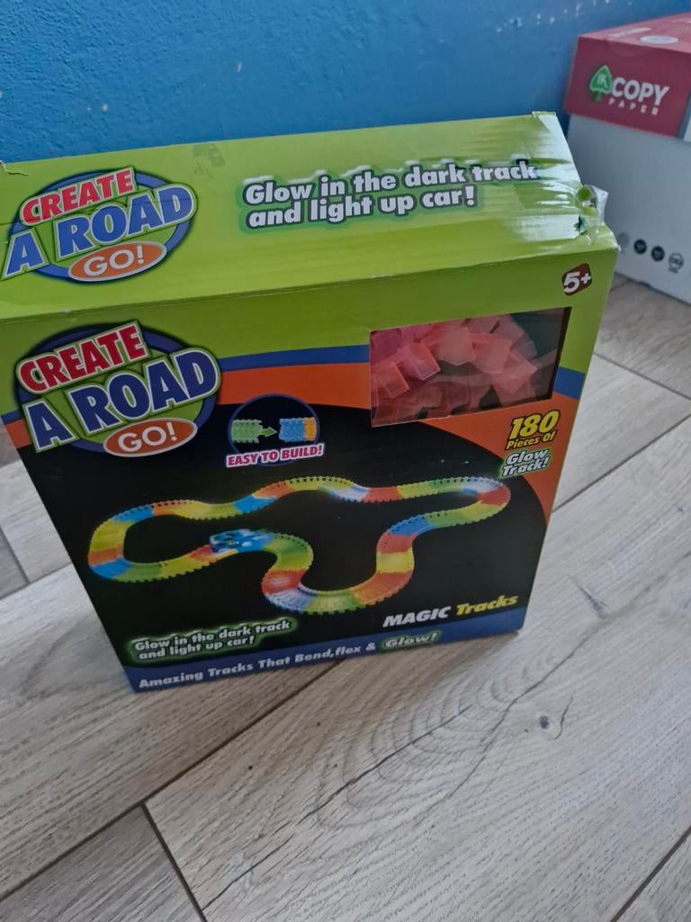Magic Road - Magische weg met auto's, zgan, Ophalen, Zo goed als nieuw