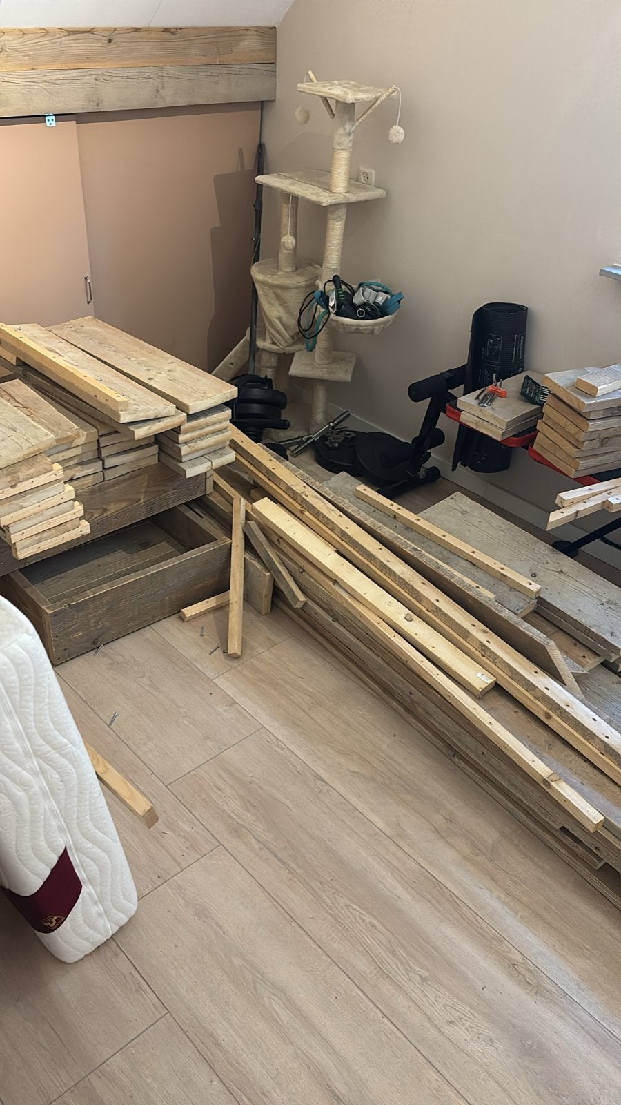 Houten Bedstee - Uniek en Ruimtebesparend, Ophalen, Gebruikt, Eenpersoons, Overige maten