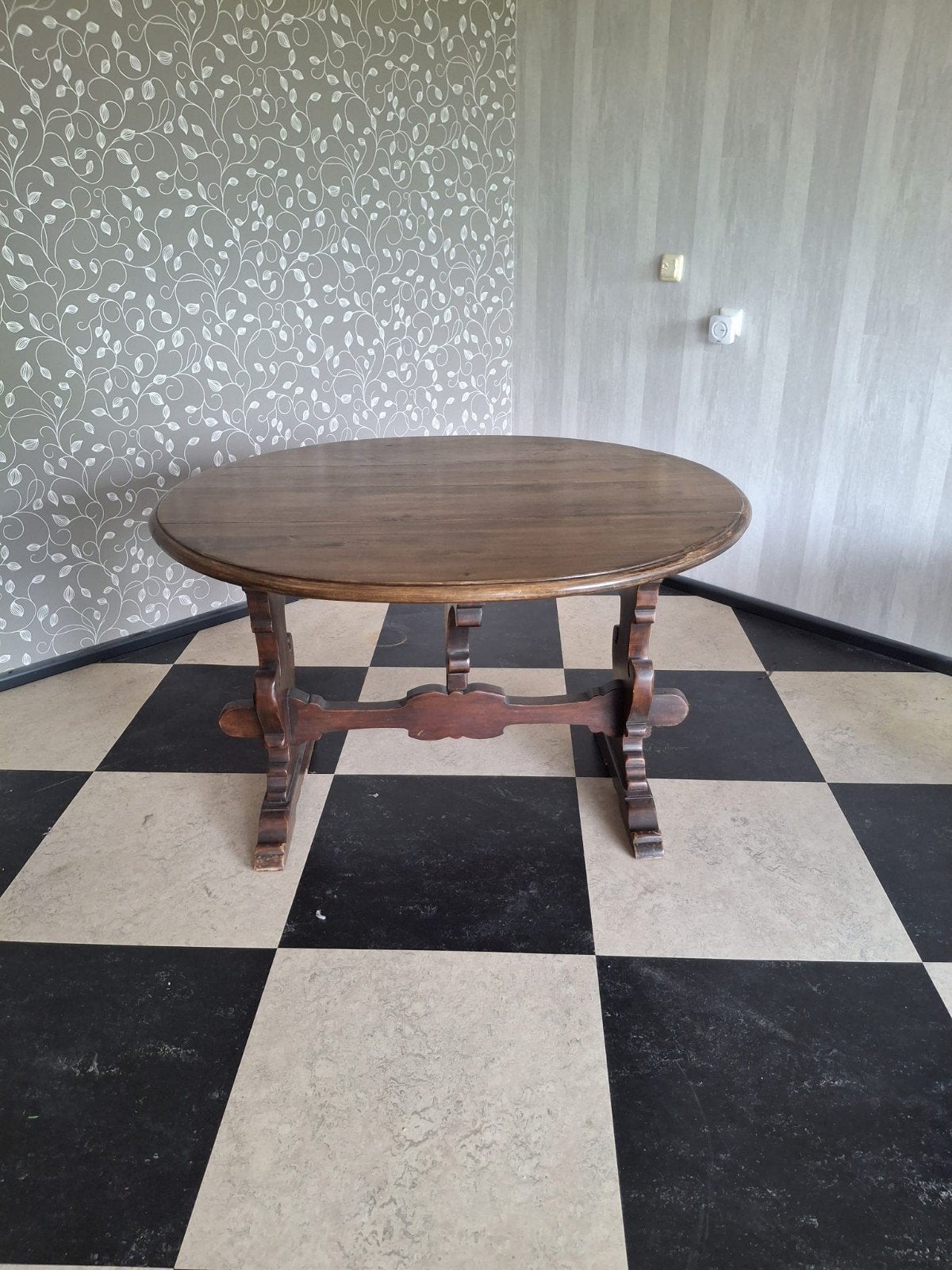 Eettafel uitklapbaar/inklapbaar, Huis en Inrichting, Tafels | Eettafels, Ophalen, Gebruikt, Rond, 50 tot 100 cm
