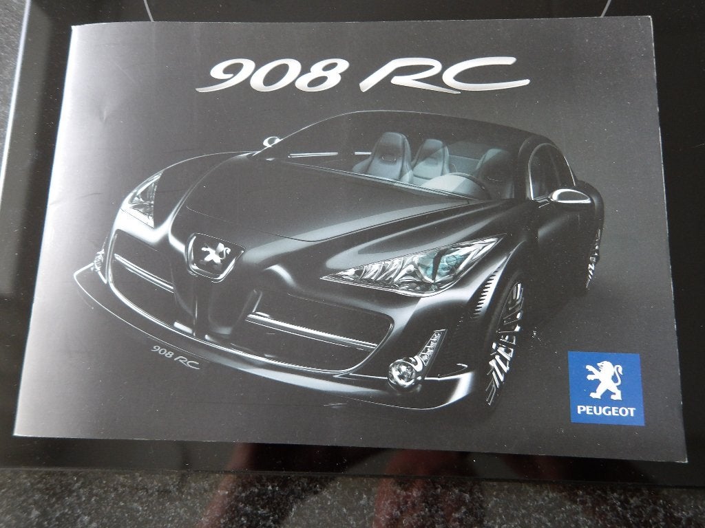 Peugeot 908 RC Concept Car Brochure, Boeken, Ophalen of Verzenden, Zo goed als nieuw, Peugeot, Peugeot