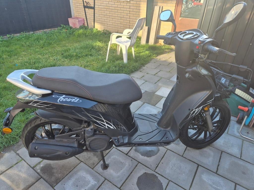 Btc trevis 4 takt liquid cooled, Fietsen en Brommers, Ophalen of Verzenden, Gebruikt, Benzine