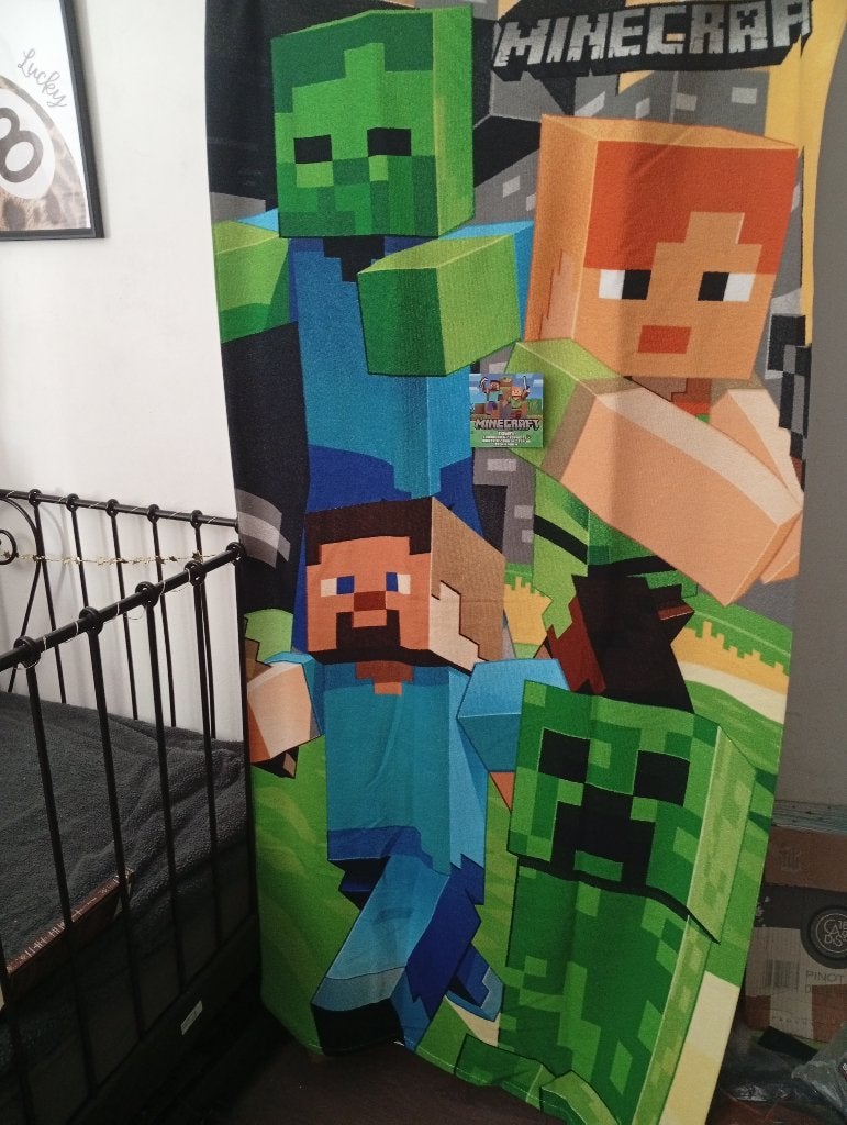 Minecraft strandlaken maat 80cm x 160cm, Ophalen of Verzenden, Nieuw, Meerkleurig, Overige merken