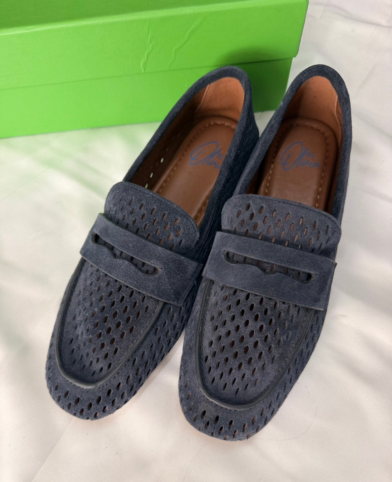 MISS OLIVIA donkerblauwe suede loafers maat 38 NIEUW, Blauw, Instappers, Ophalen of Verzenden, Zo goed als nieuw