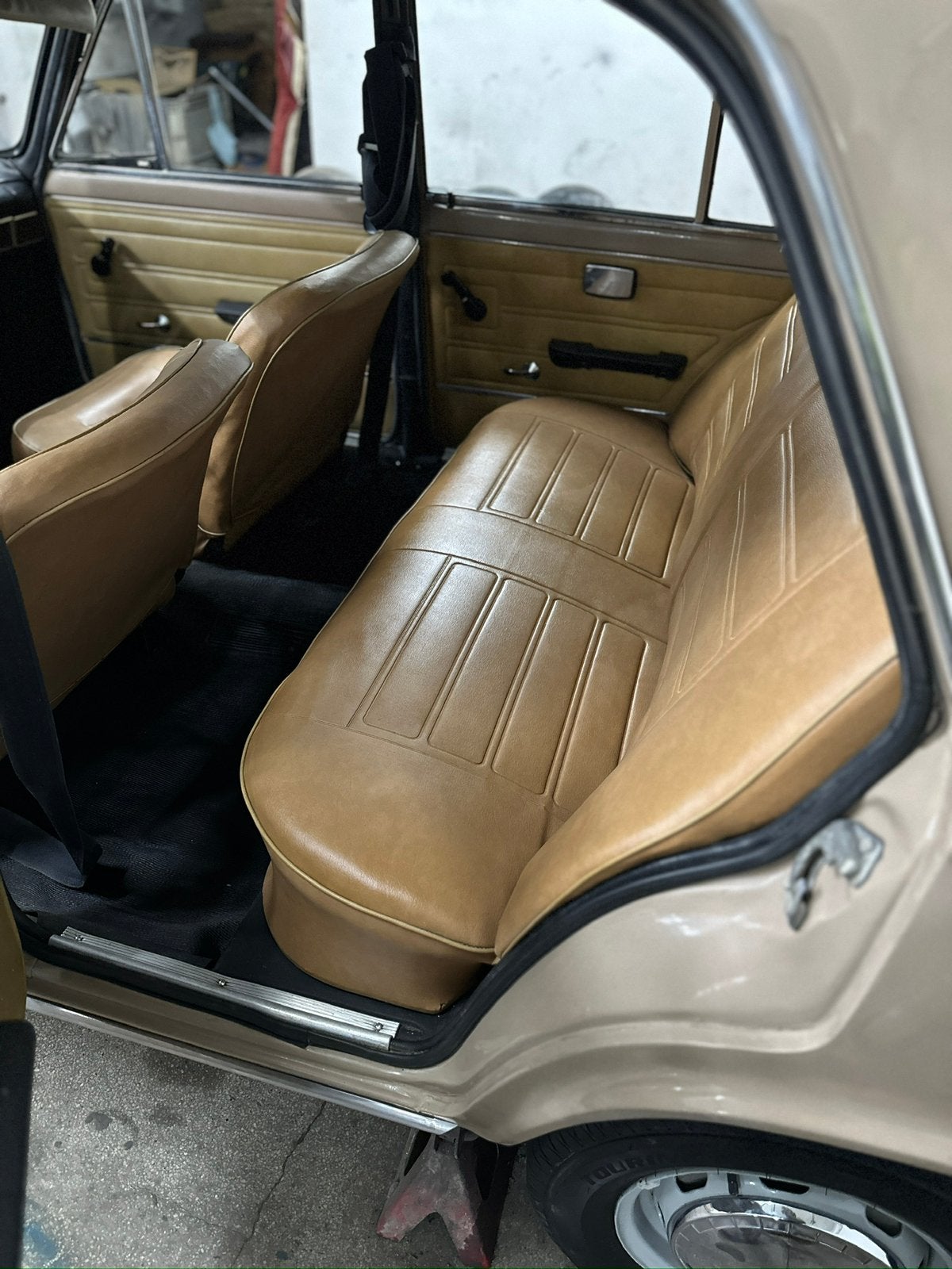 Lada 21011(1300) originele lak, foto 9