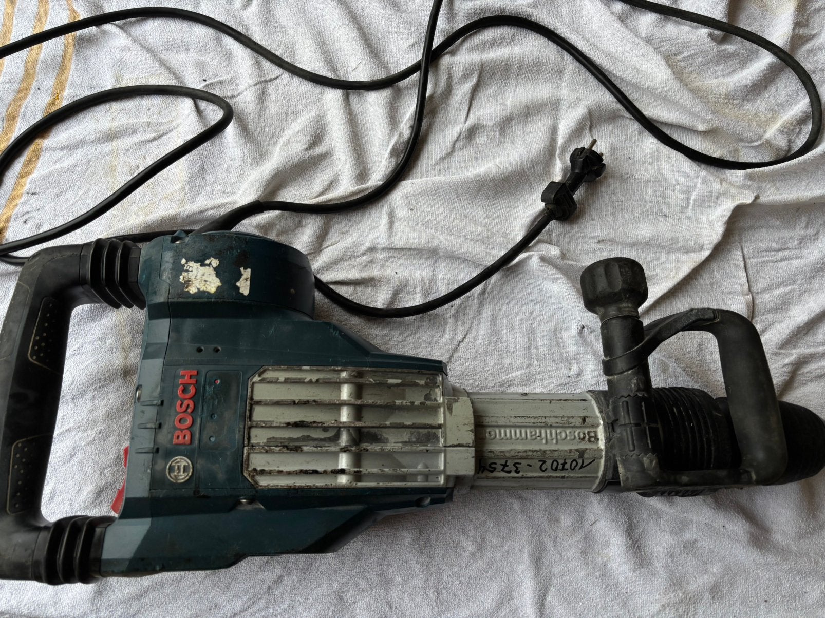 Bosch GSH 11 VC, sloophamer, breekhamer, Doe-het-zelf en Verbouw, Gereedschap | Boormachines, Ophalen, Gebruikt, 600 watt of meer