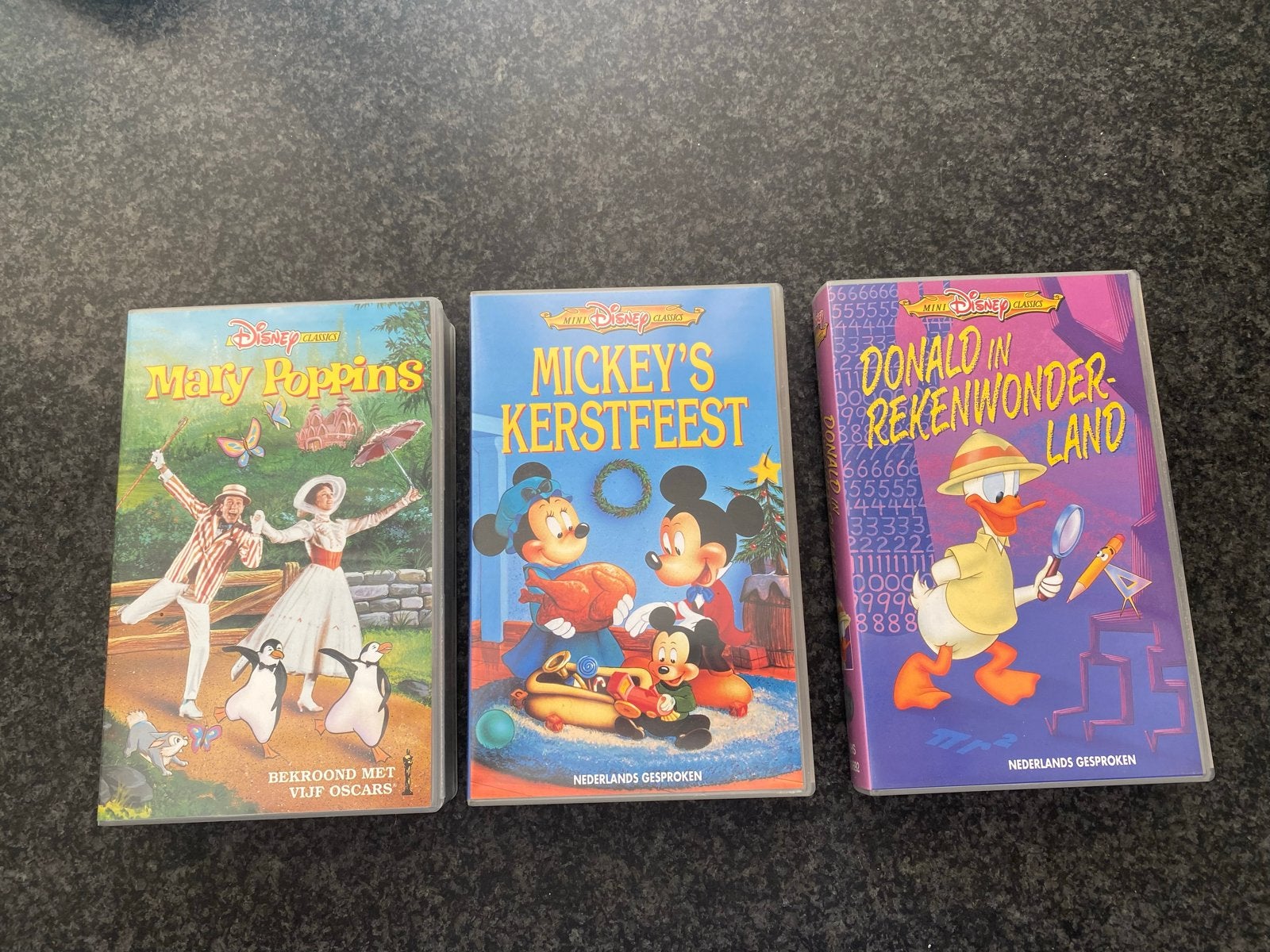 Disney VHS Band: Mary Poppins, Mickey's Kerstfeest, Donald, Nederlands ondertiteld, Gebruikt, Alle leeftijden, Kinderfilm