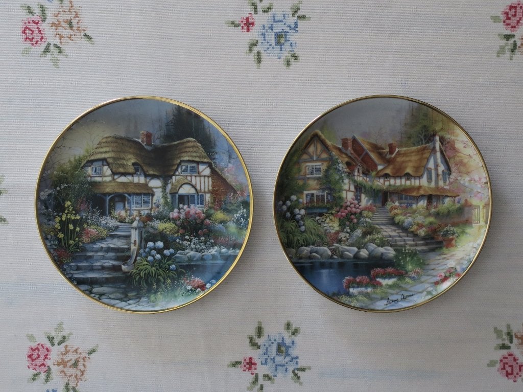2x Franklin Mint COTTAGE bord Andres Orpinas samen € 20, Ophalen of Verzenden