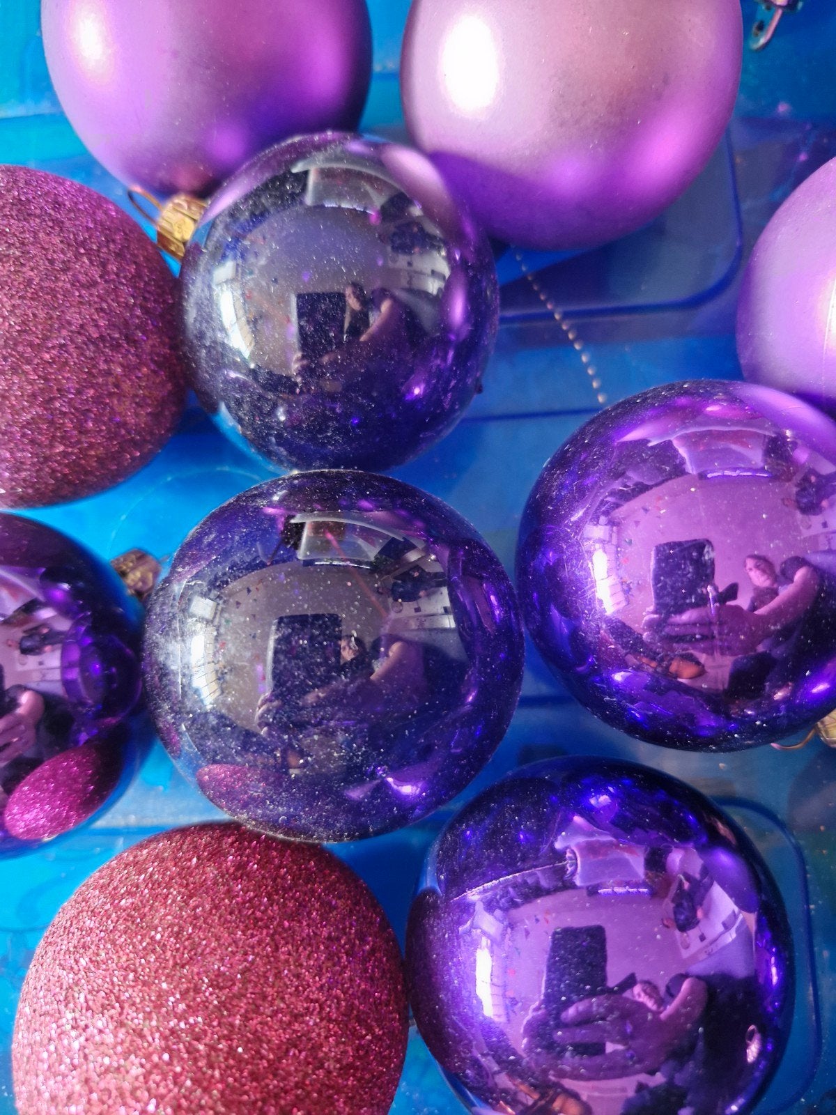 18 paarse kerstballen, Ophalen, Gebruikt