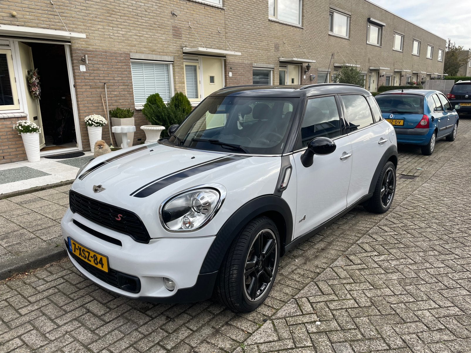 Mini Countryman 1.6 Cooper S All4 AUT 2011 Wit, Auto's, 1380 kg, Zwart, Wit, Leder