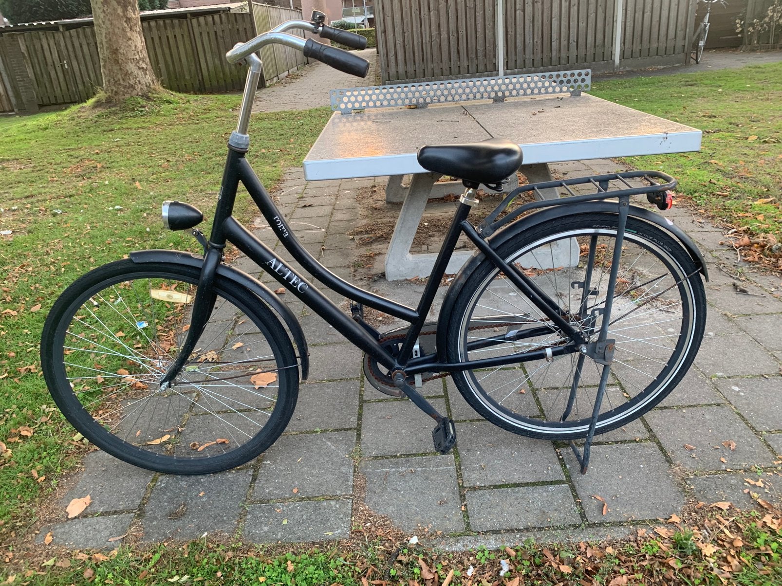 Te Koop Dames Fiets 28 Inch, Gebruikt, Aluminium, Dames, 53 tot 57 cm