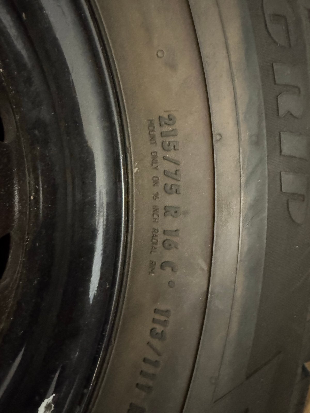 16 inch velgen met banden Mercedes 310 4x4, Ophalen, 16 inch, Banden en Velgen, All Season