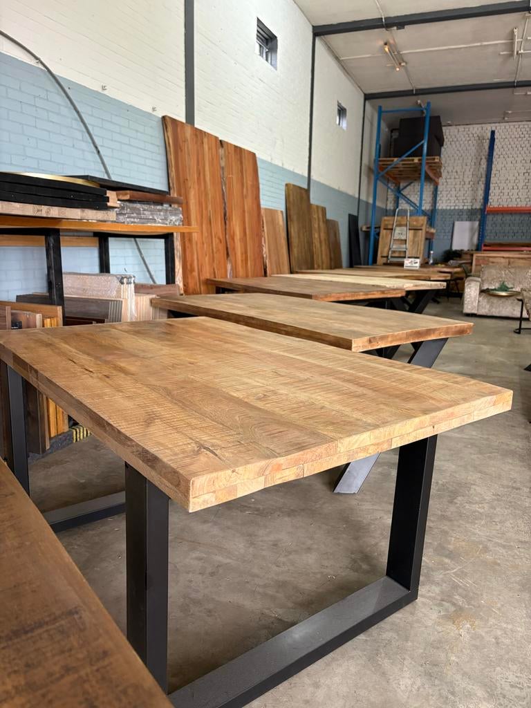 Eettafel mangohout 160x100 cm - ex showmodel, Gebruikt, 150 tot 200 cm, Vier personen, Rechthoekig