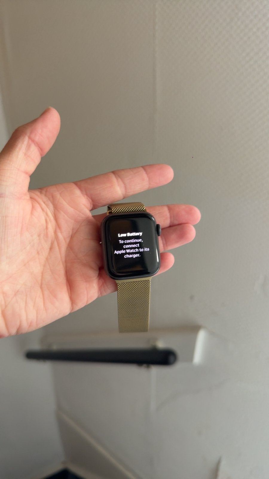 APPLE WATCH SERIES 5 %76 Batterij, Gebruikt, Zwart, IOS, Ophalen of Verzenden