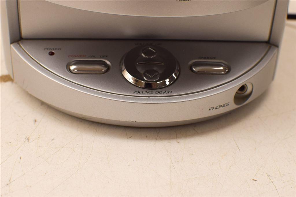 MT logic dual alarm cd clock radio 49770, Ophalen of Verzenden, Gebruikt