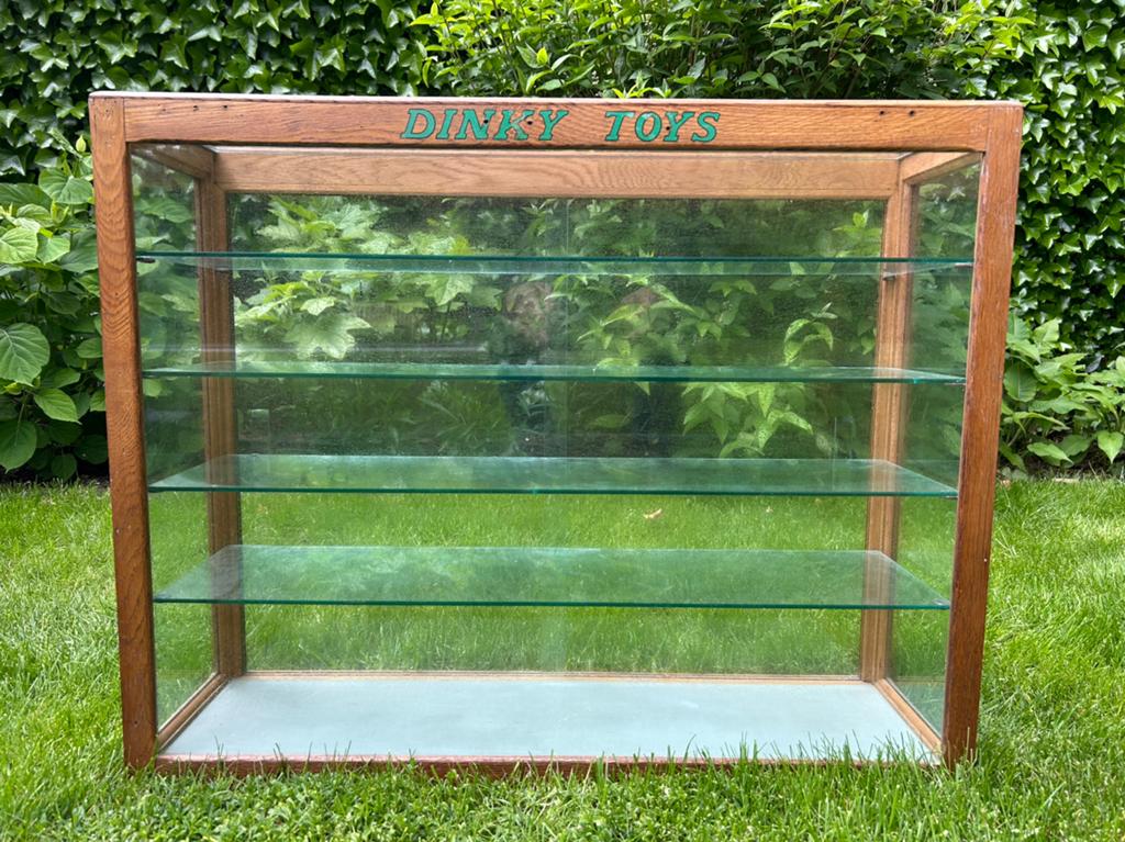 Unieke jaren 30/40 dinky toys vitrine, Ophalen of Verzenden
