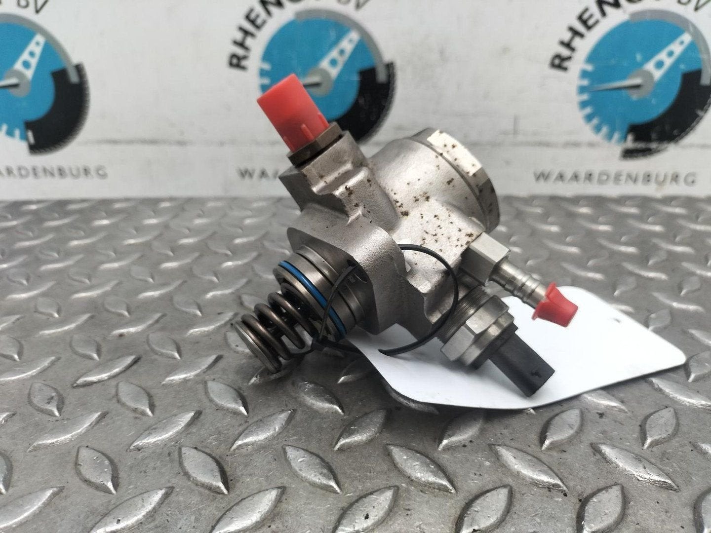 AUDI A3 BRANDSTOF POMP VOOR DE INJECTOR 2018, Ophalen of Verzenden, Gebruikt, Stiba lid