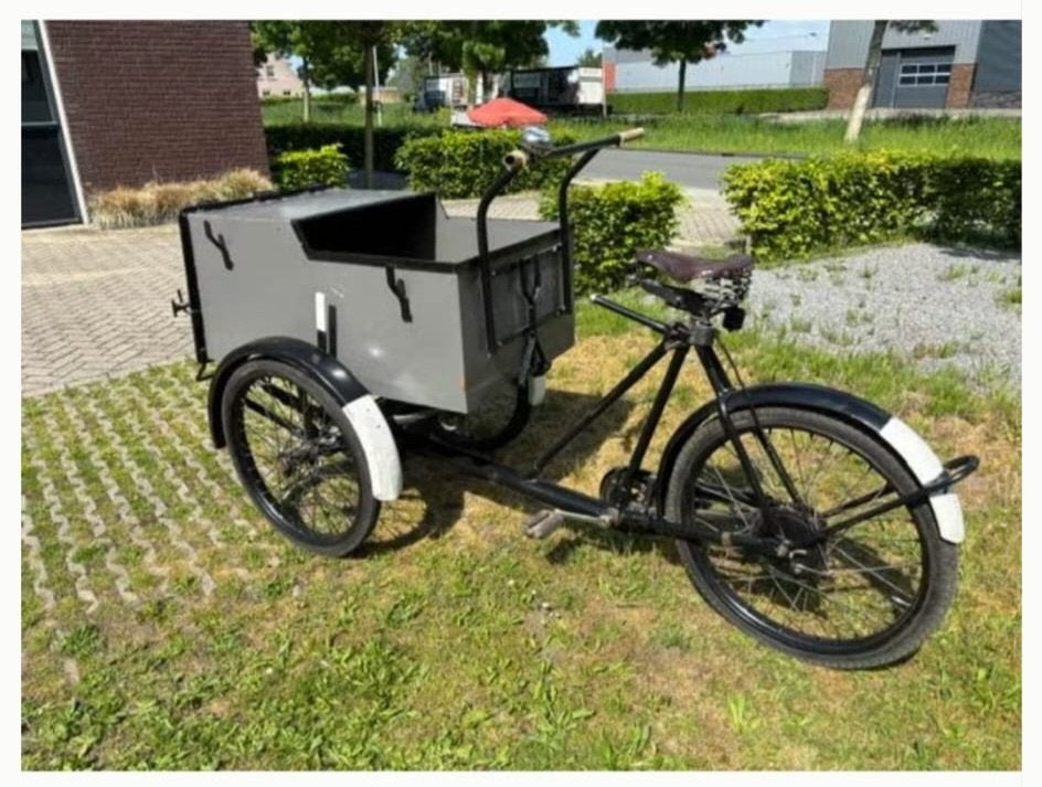 Bakfiets Straatvegers, Terugtraprem, Gebruikt, Goederen, Organisatie@whow-events.nl