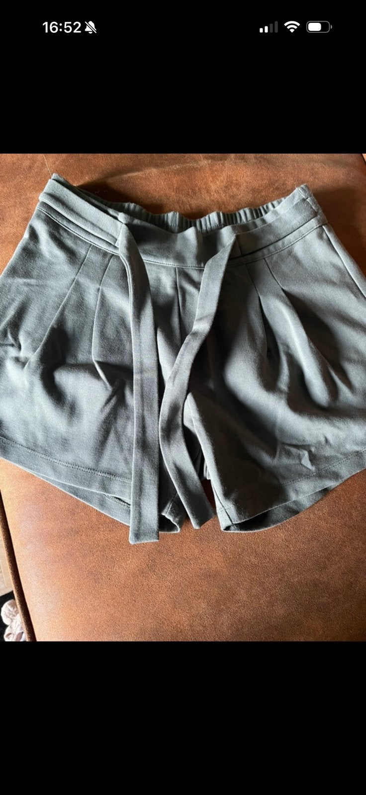 Leuke short, Kleding | Dames, Ophalen of Verzenden, Gedragen, Maat 36 (S), Kort