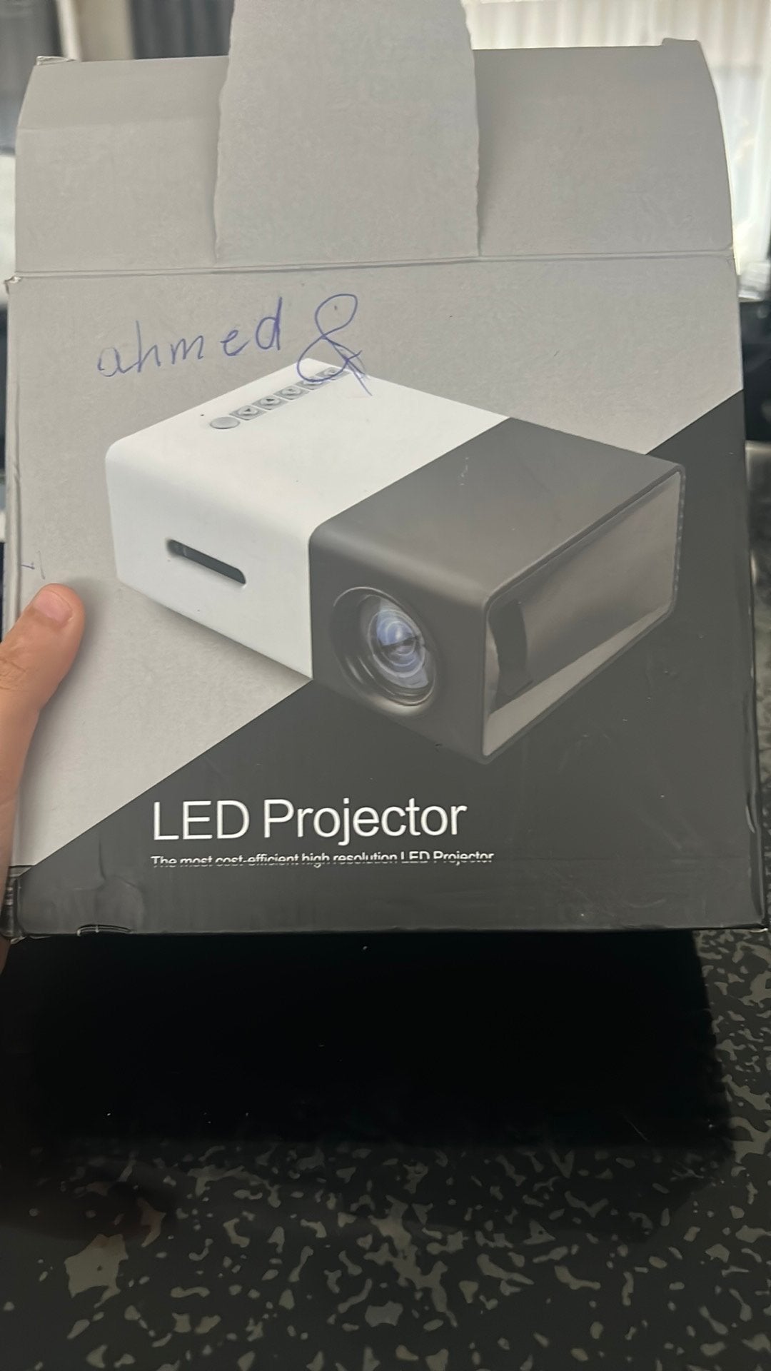 LED projector, Ophalen, Zo goed als nieuw