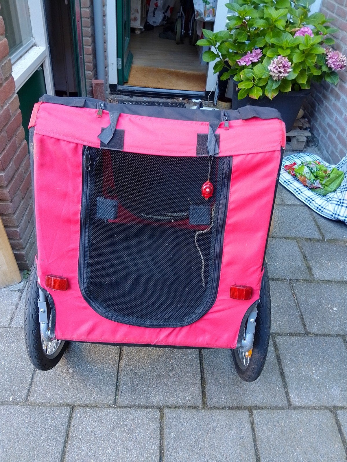 Hondenfietskar - Zo goed als nieuw, Ophalen, Gebruikt, Vering, 20 tot 40 kg