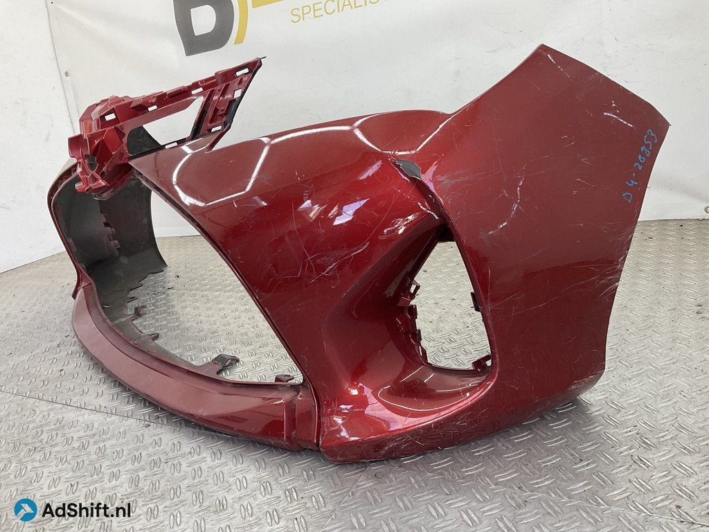 Bumper Toyota Yaris 2012 521190D660 Voorbumper D4-20853, Bumper