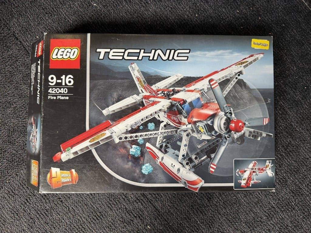 LEGO Technic 42040 Brandblus Vliegtuig, Compleet, Info@lego.com, Denemarken, Lego