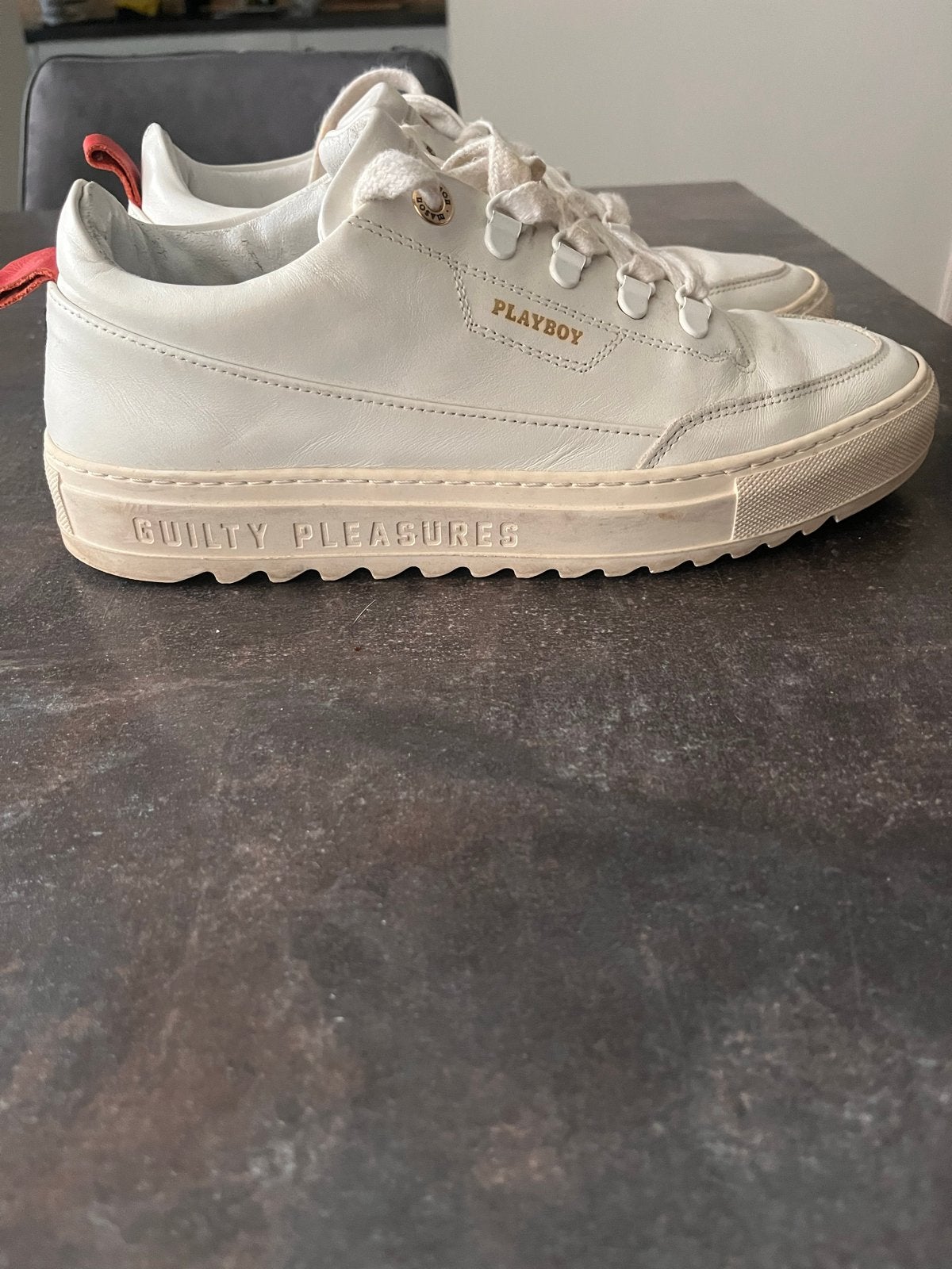 Mason Garments x Playboy sneakers - Guilty Pleasures, Wit, Ophalen of Verzenden, Sneakers of Gympen, Gedragen