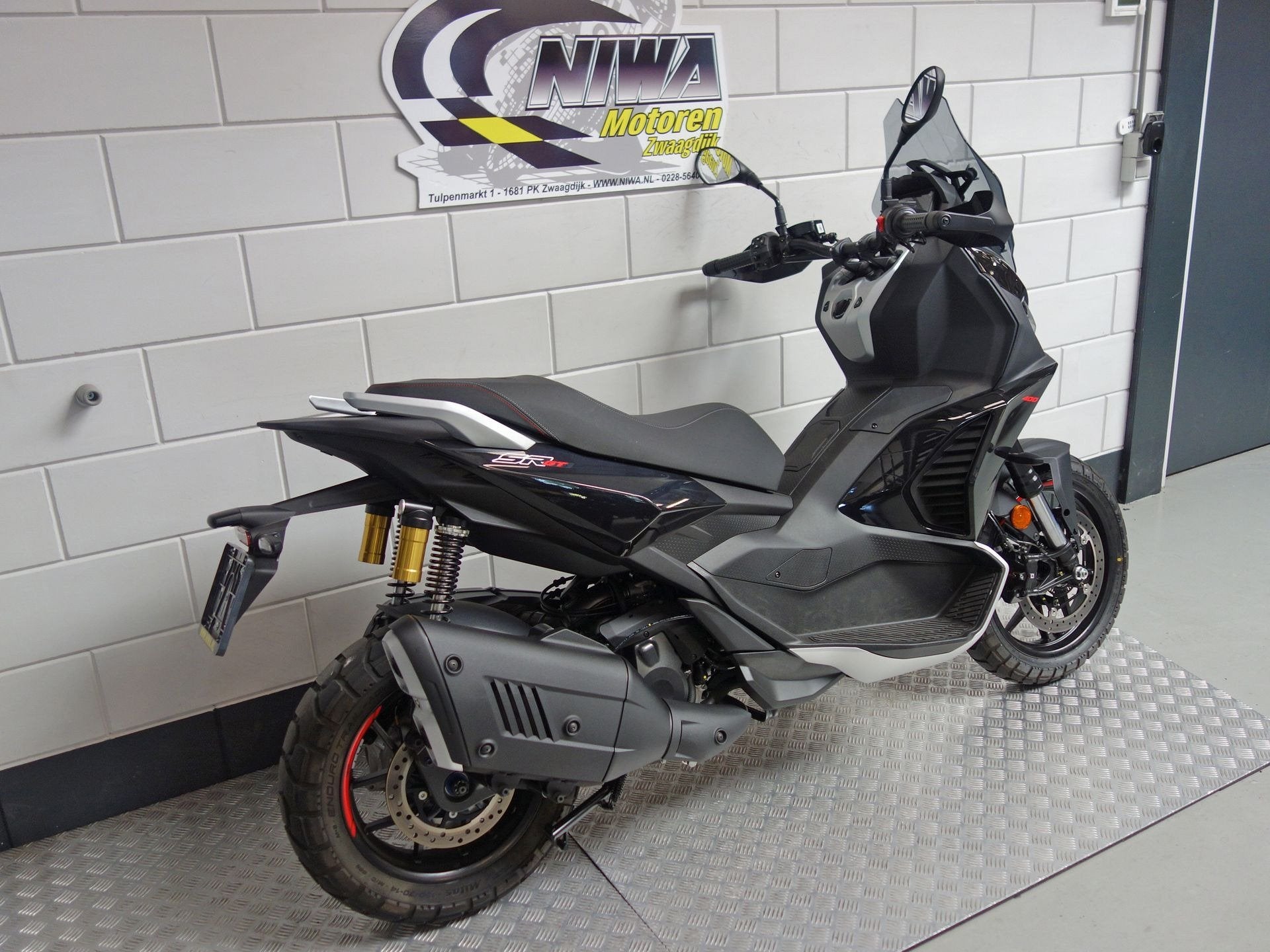 Aprilia SR GT 400, Motoren, Overig, ABS, 12 t/m 35 kW, Gebruikt