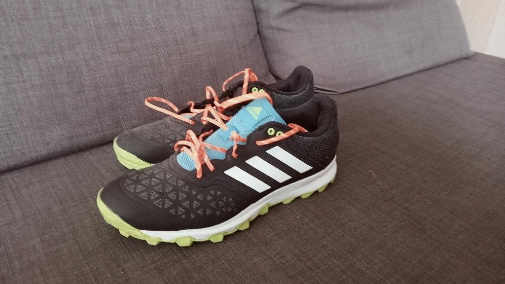 Adidas Hockey schoenen., Blauw, Ophalen of Verzenden, Zo goed als nieuw, Adidas