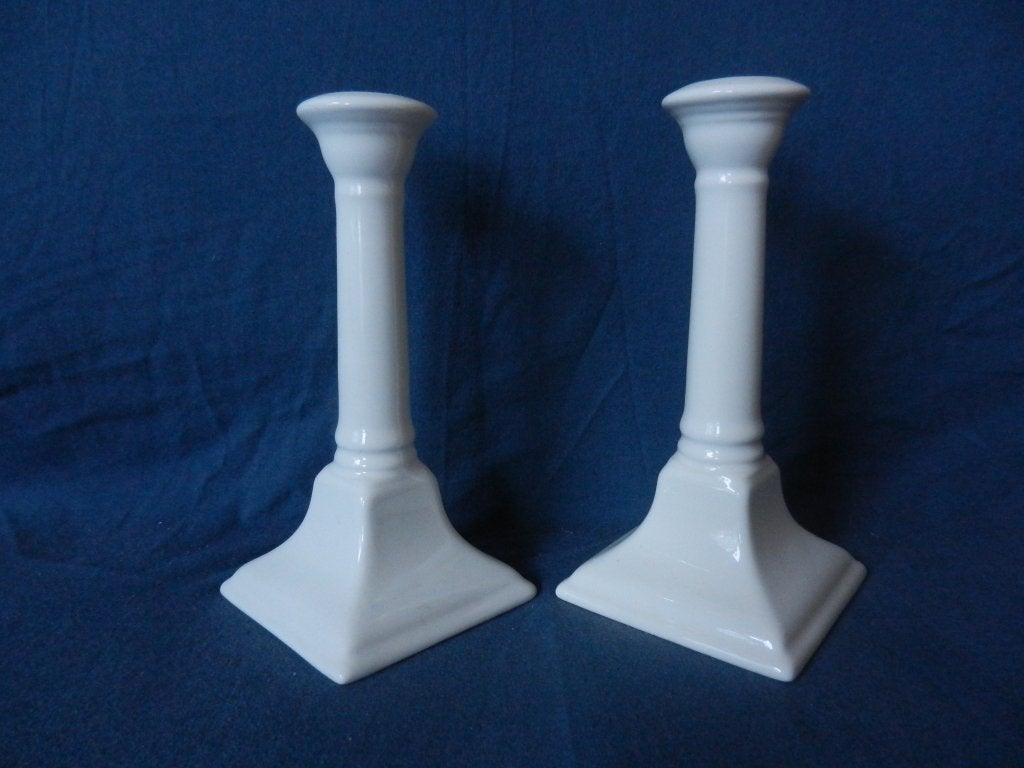 Paar witte vierkante kandelaren Porceleyne Fles Delft h 16.9, Ophalen of Verzenden