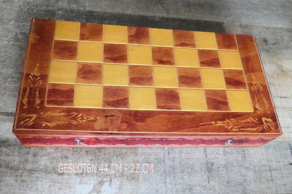 Luxe houten schaakset + Backgammon in houten kist., Een of twee spelers, Ophalen of Verzenden, Zo goed als nieuw