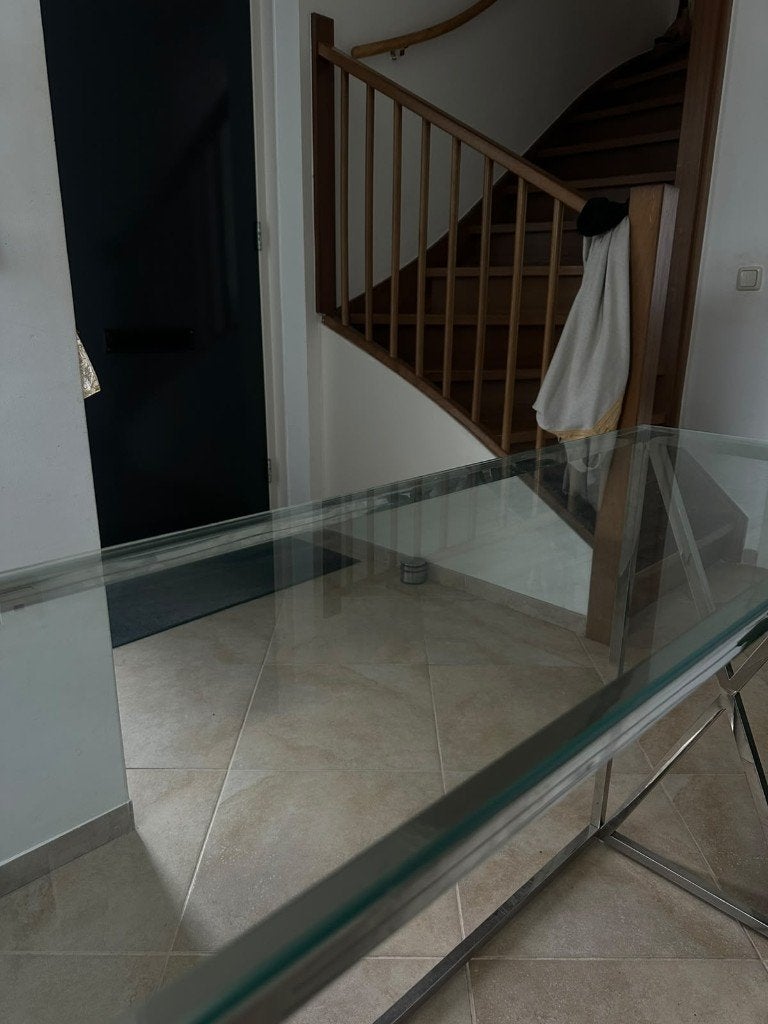 Glazen sidetable / consoletafel met metalen frame, Ophalen, Gebruikt, 100 tot 150 cm, Modern, Industrieel