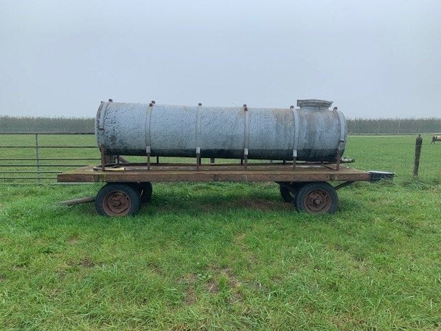 Te koop: watertank compleet met onderstel, Dieren en Toebehoren, Ophalen