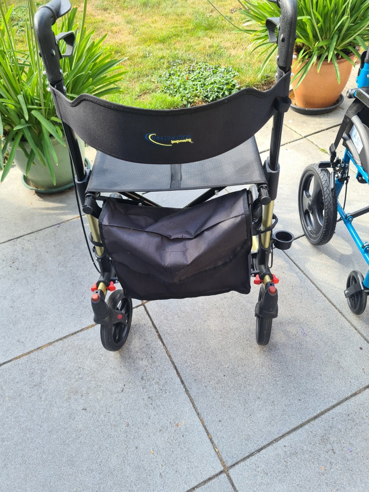 Multimotion rollator, Ophalen