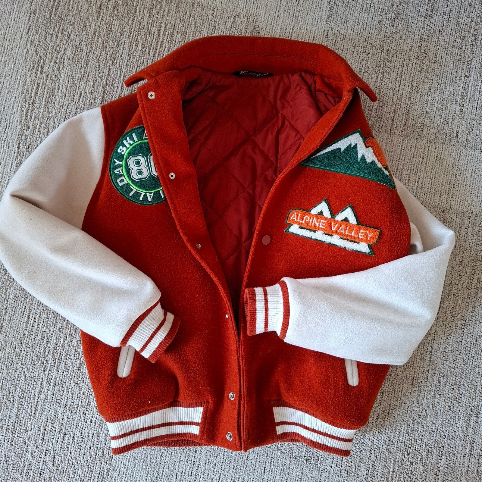 Zara Alpine Valley Varsity Jacket - Maat M (38/40), Ophalen of Verzenden, Zo goed als nieuw, Rood