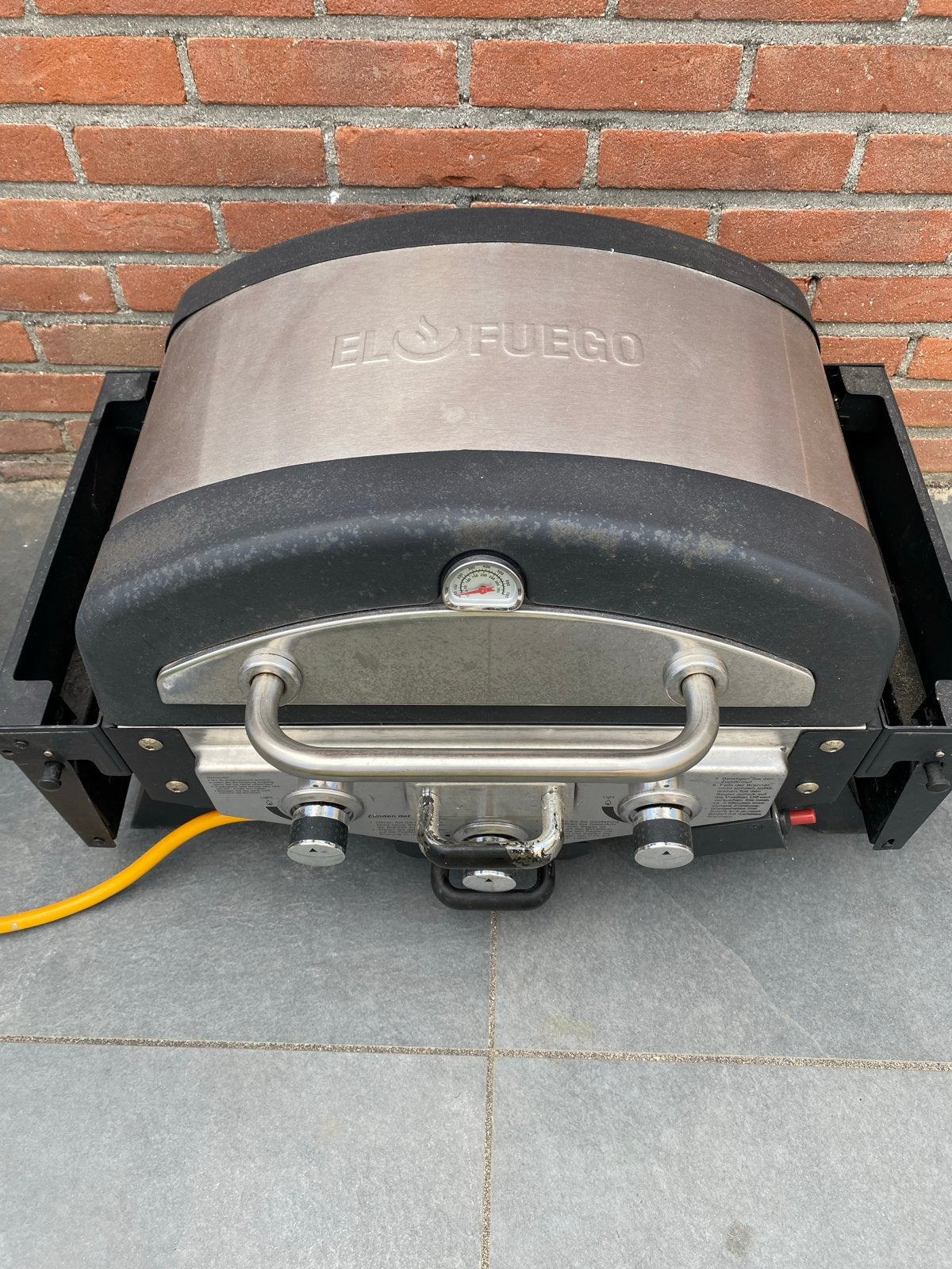 Tafelbarbecue met smoker functie - El Fuego, Ophalen, Zo goed als nieuw
