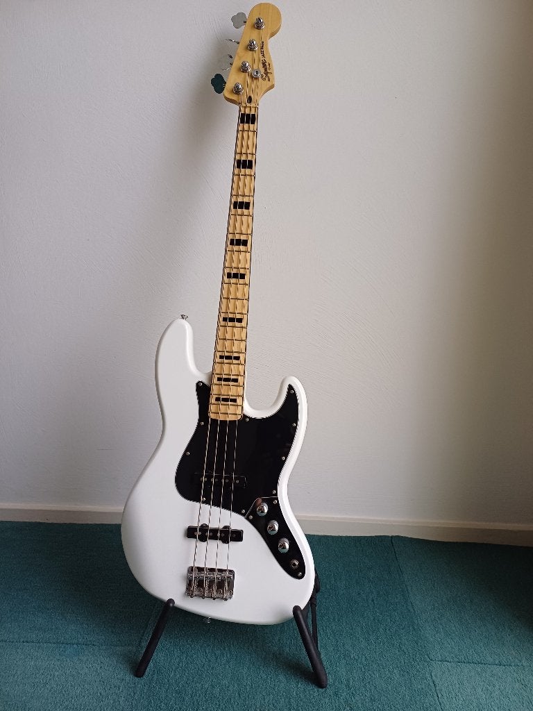 Squier Vintage Modified Jazz Bass, Muziek en Instrumenten, Ophalen, Zo goed als nieuw, Elektrisch