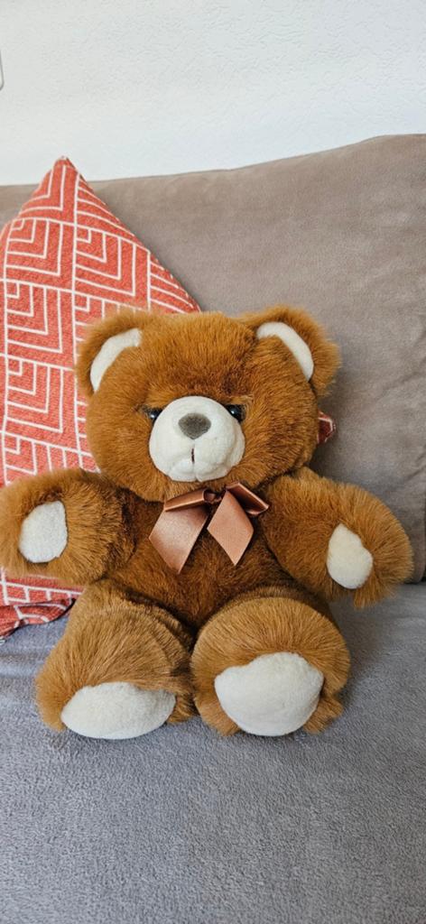 Bruine teddybeer - zittend 27 cm, Gebruikt, Beer, Ophalen of Verzenden, Met label
