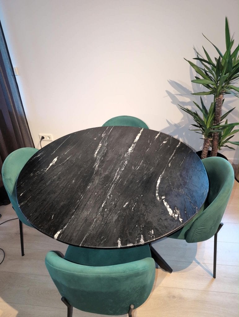 Eethoek zwart met 4 groene stoelen, Huis en Inrichting, Overige materialen, Gebruikt, Rond, Ophalen of Verzenden