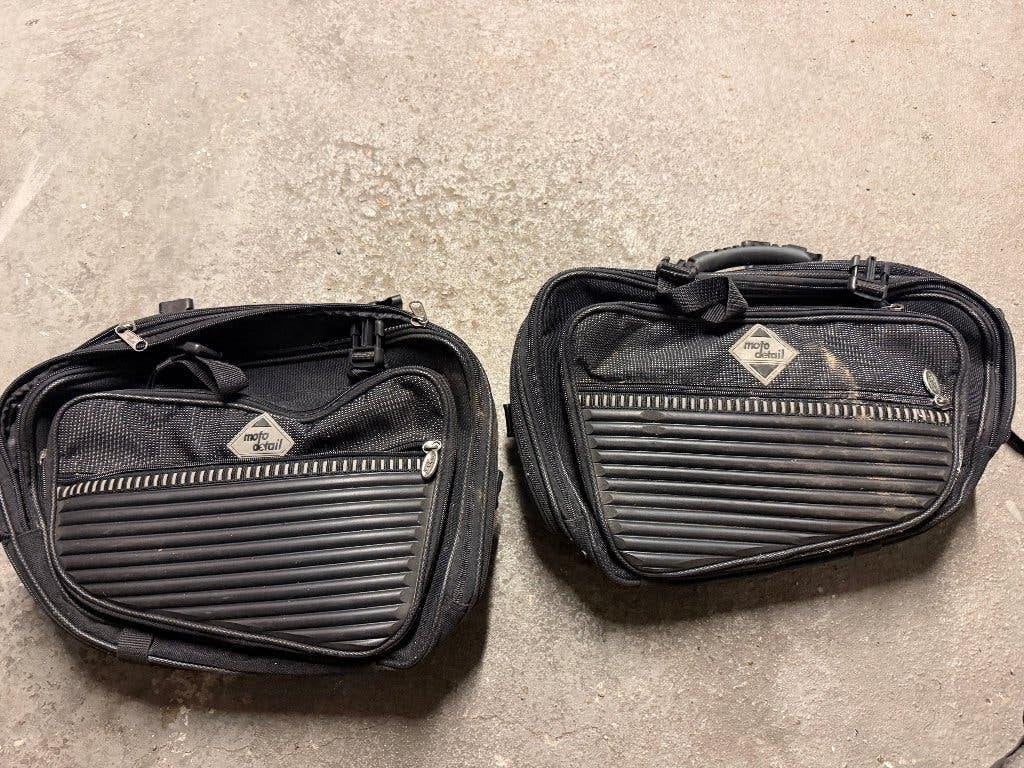 Ducati Monster (MY2006-2011) motortassen - zijkant, Motoren, Accessoires | Koffers en Tassen, Ophalen, Gebruikt