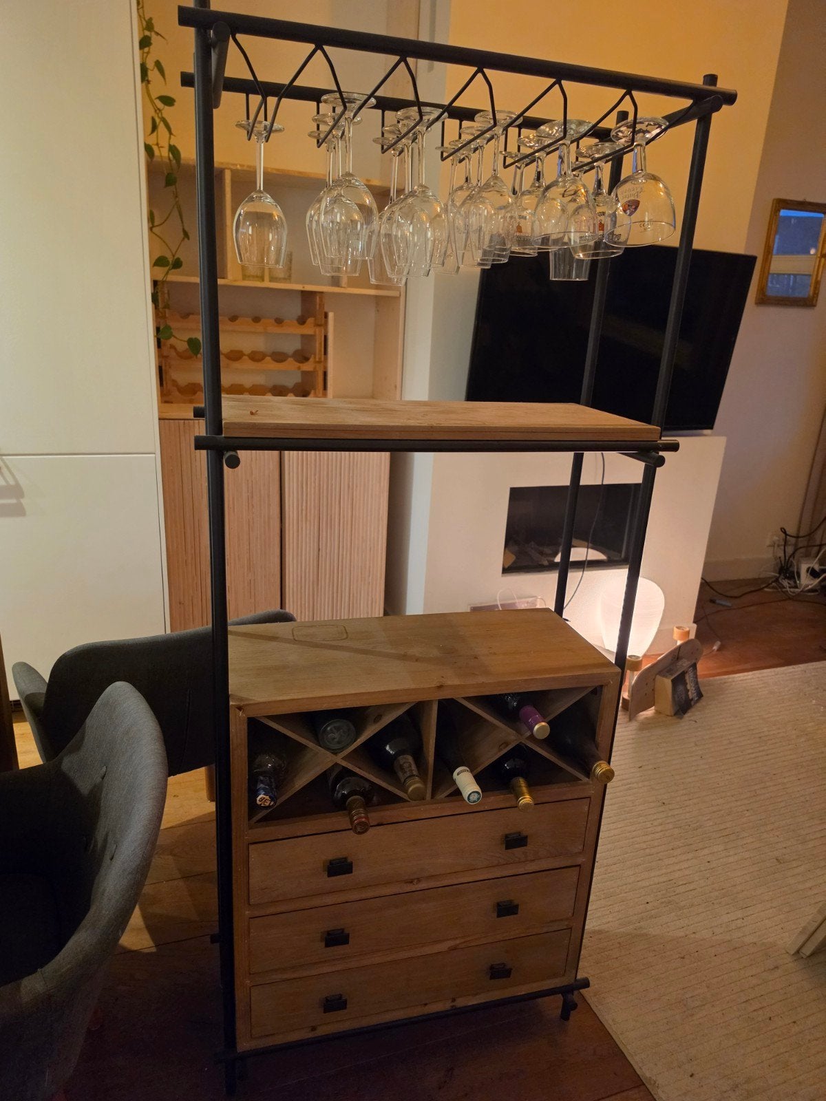 Wijnkast met glazenhouder en lades, Ophalen, Gebruikt, 5 tot 15 flessen, 75 – 100
