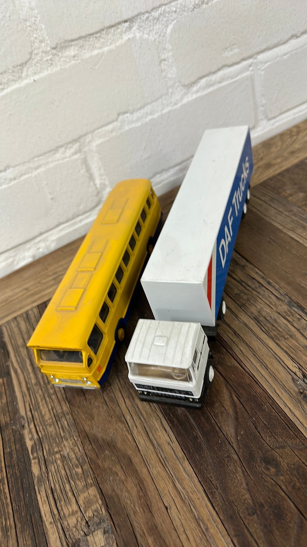 Lion cars daf modelautos, Ophalen of Verzenden, Zo goed als nieuw, Bus of Vrachtwagen, Lion Toys