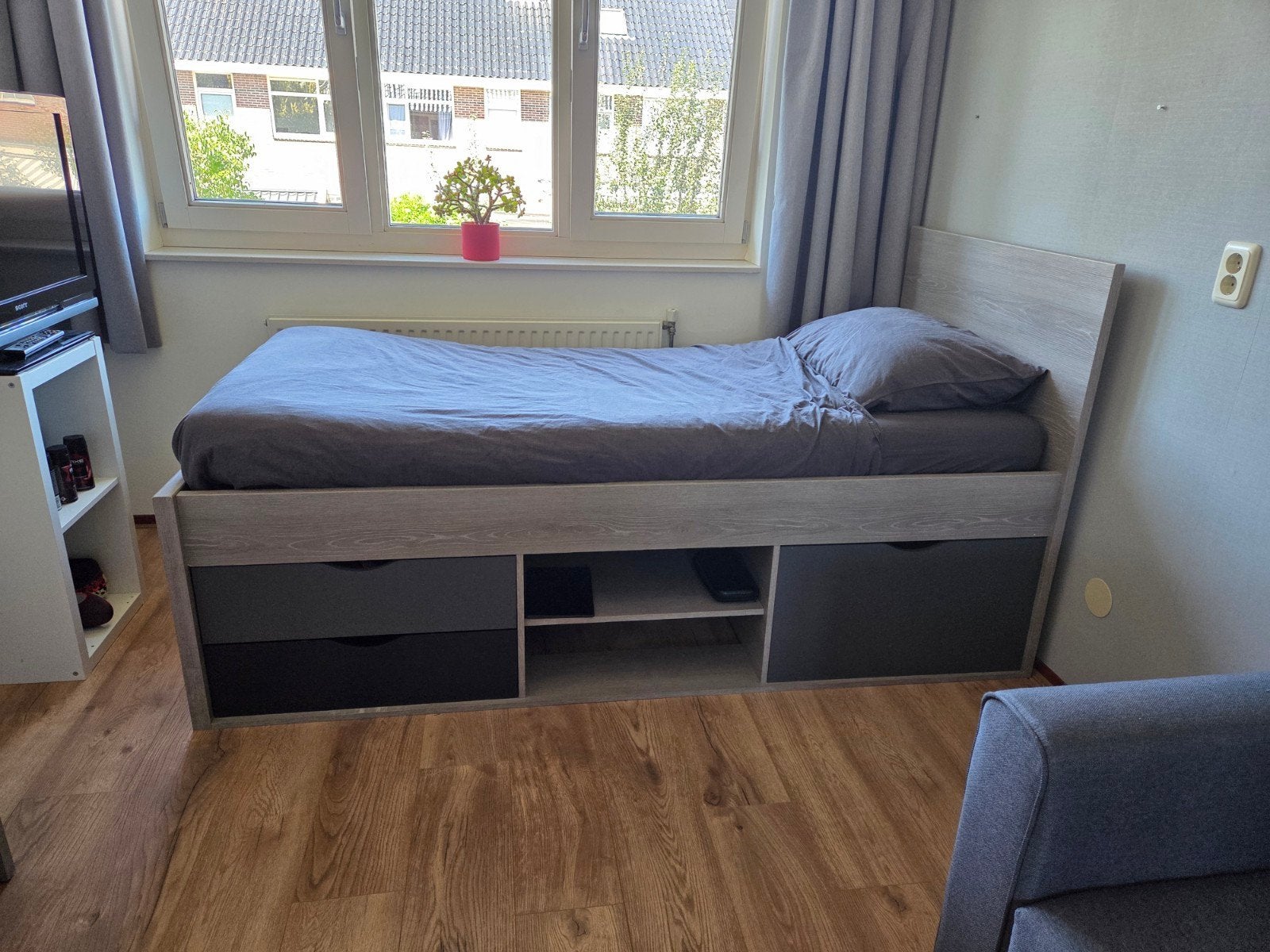 Eenpersoonsbed, Huis en Inrichting, Slaapkamer | Bedden, Ophalen, Gebruikt, 90 cm, Eenpersoons