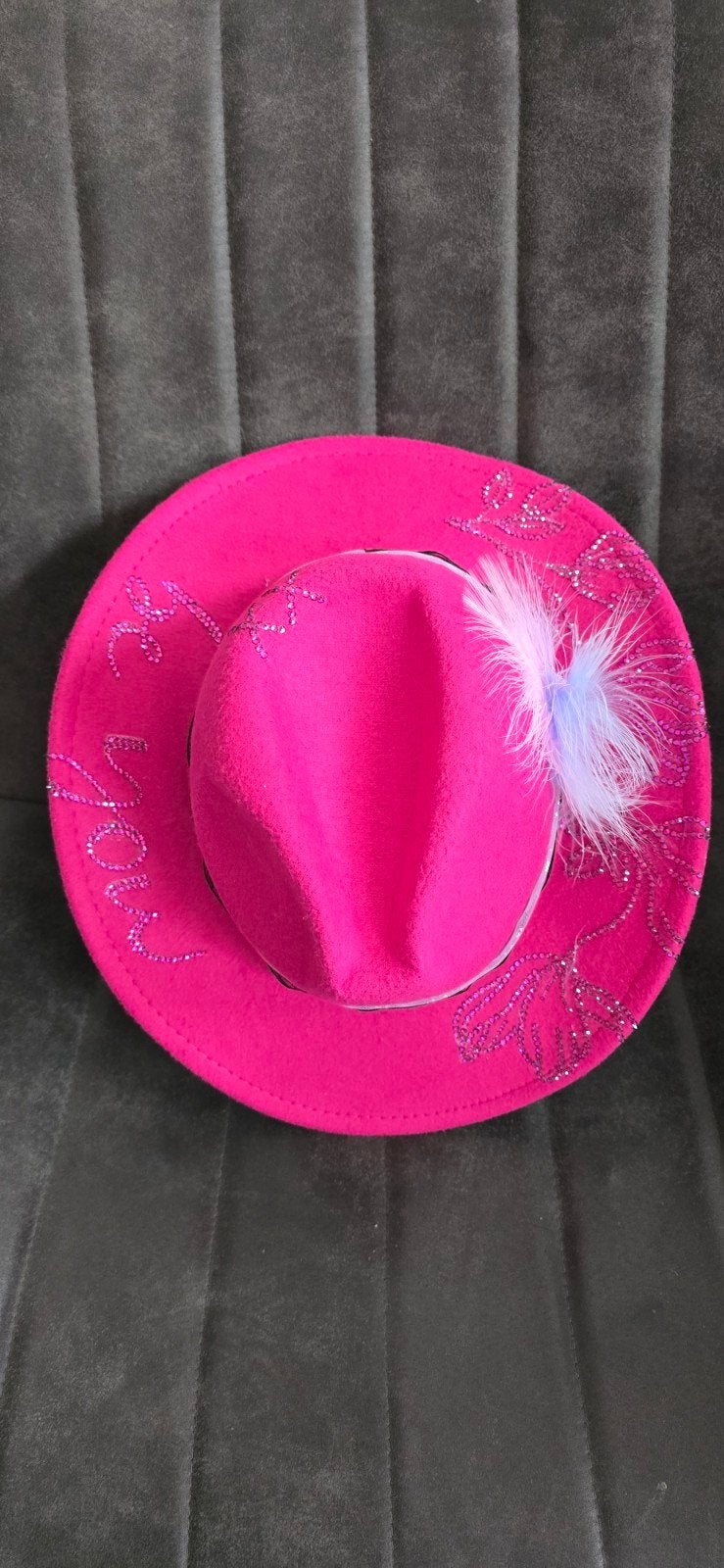 mooie roze handgemaakte cowboy hoed, Hoed, Zo goed als nieuw, Handgemaakt, One size fits all