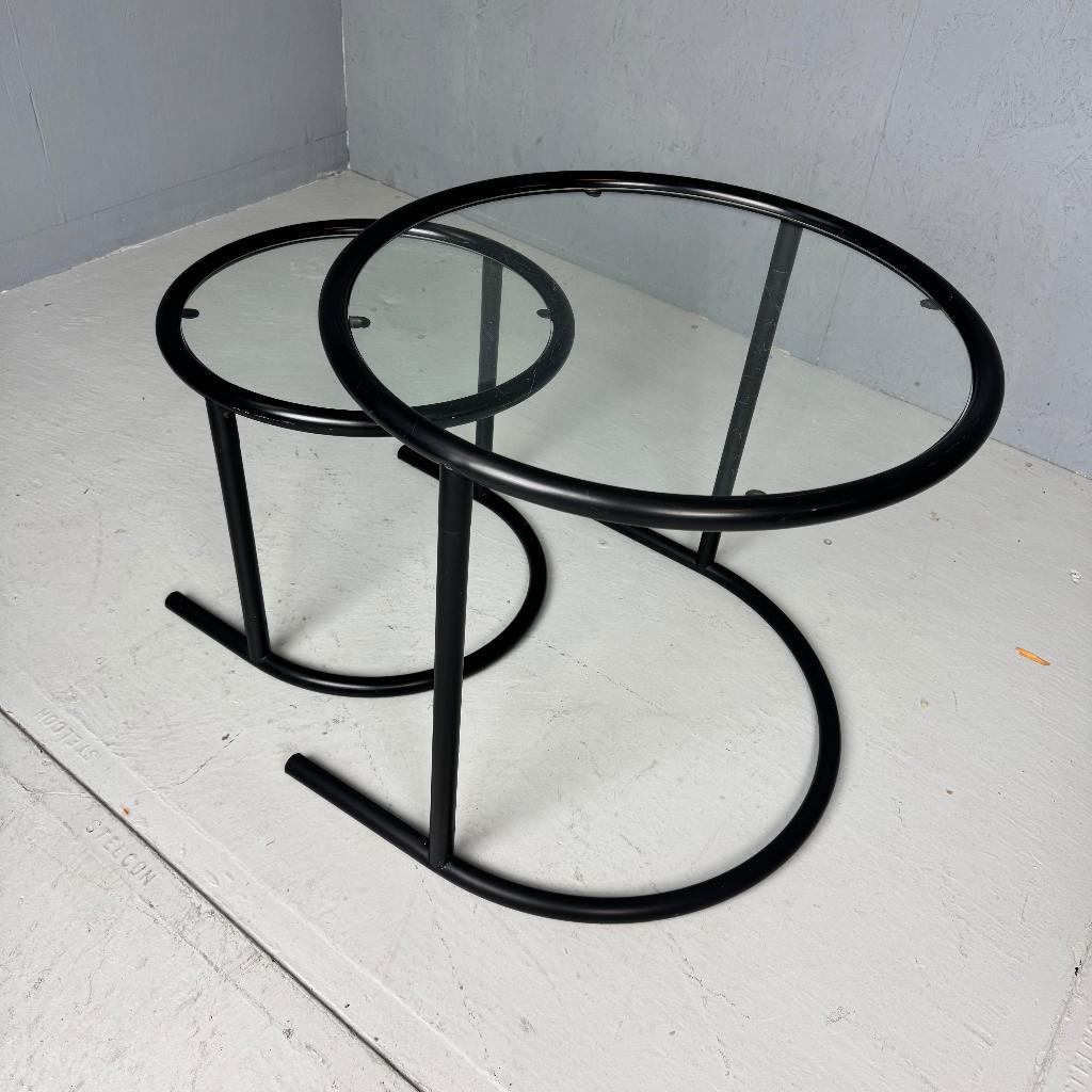 Set van 2 Bauhaus buisframe salontafels, Ophalen