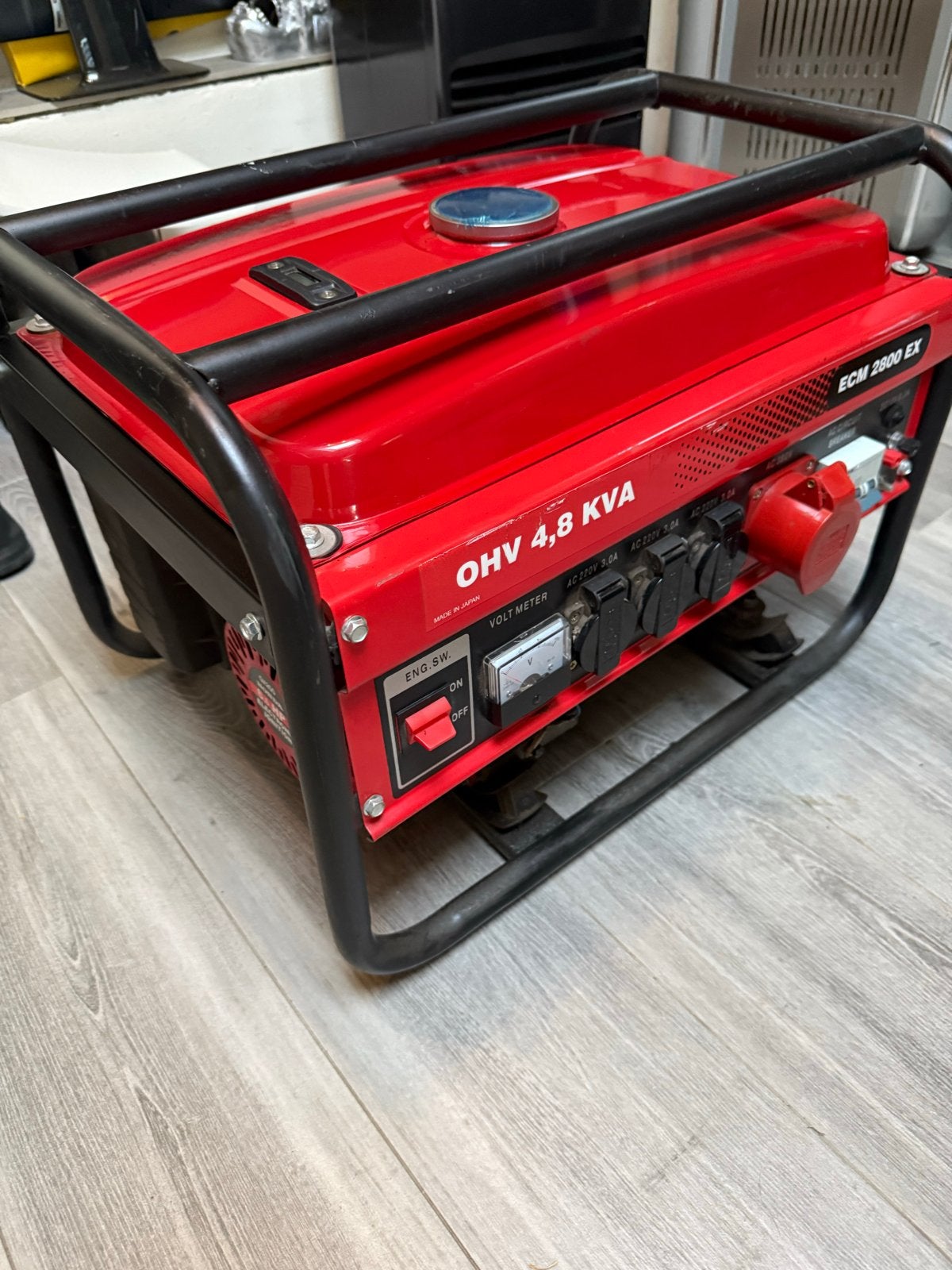 Nieuwe ECM 2800 EX Stroomgenerator - 4,8 kVA Benzine, Ophalen, Nieuw, Minder dan 5 kVA, Benzine